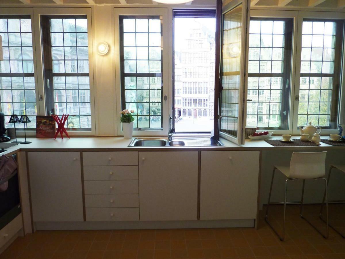 Antwerp Old Town Triplex Apartment Buitenkant foto